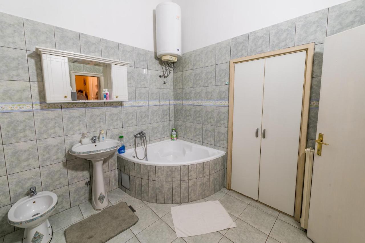 Apartment Panorama Central Novi Sad Exterior photo